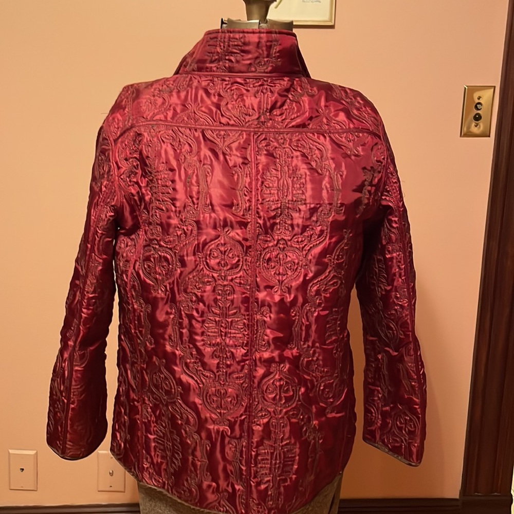 Reversible Jacket Pockets Inside And Out. Nearly … - image 5